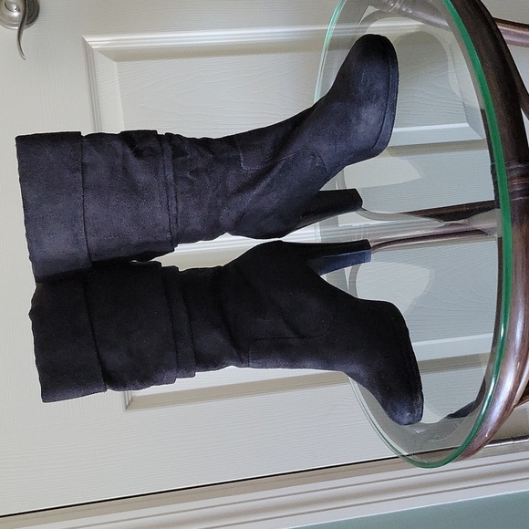 Soho Lab - A Skechers Design Black Boot - Picture 4 of 8